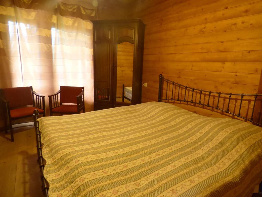 Hotel Hatsvali Mestia Værelse billede