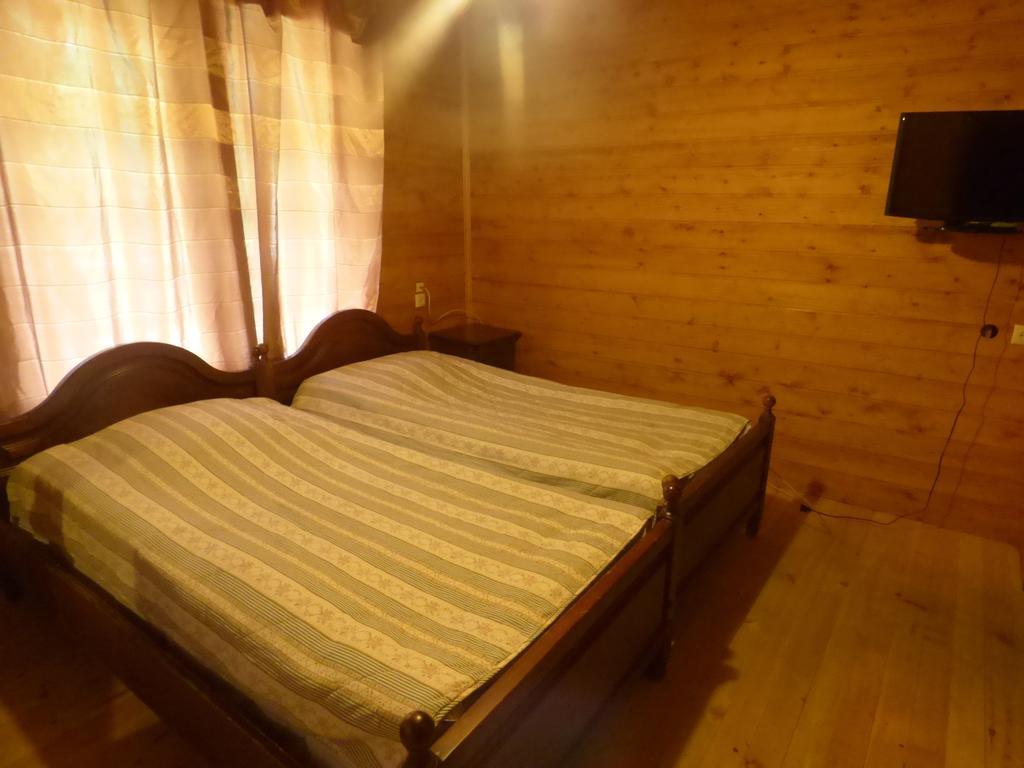 Hotel Hatsvali Mestia Værelse billede